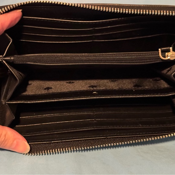 Kate Spade ♠️ Continental Wallet (Black Leather) - Picture 4 of 5